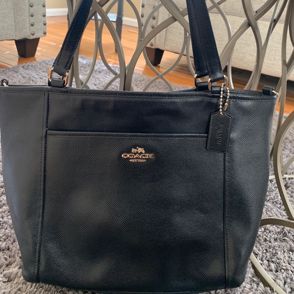 Coach bucket/tote purse with gold accent